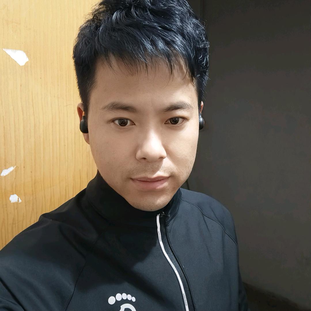 罗河爱跑步的朱先生（跑护观）