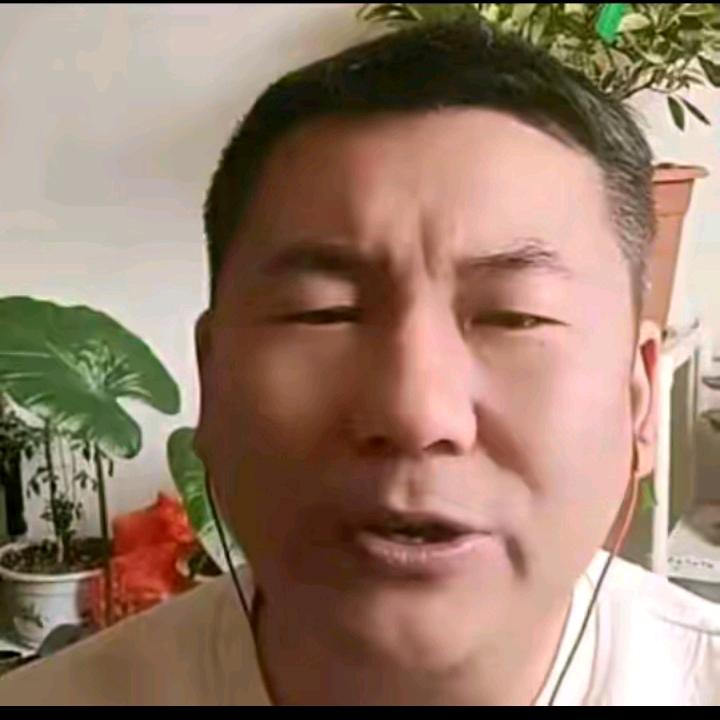 ②轮椅歌小号，开播号在主页