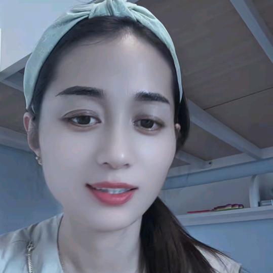 ，小媳妇