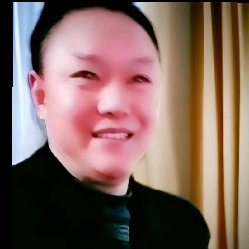 老顽童 鞋店(女鞋在橱窗)