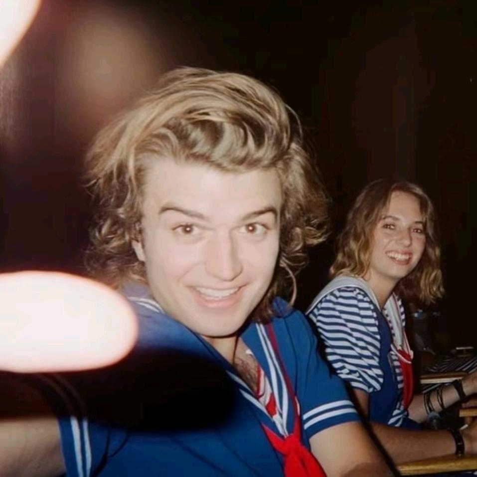 一觉醒来成为4i上了心中的那个他