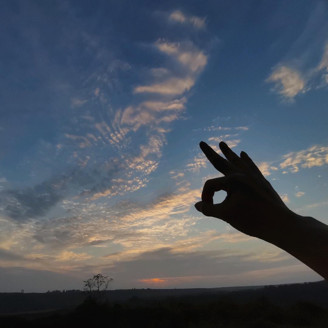 吃怪兽的小孩～