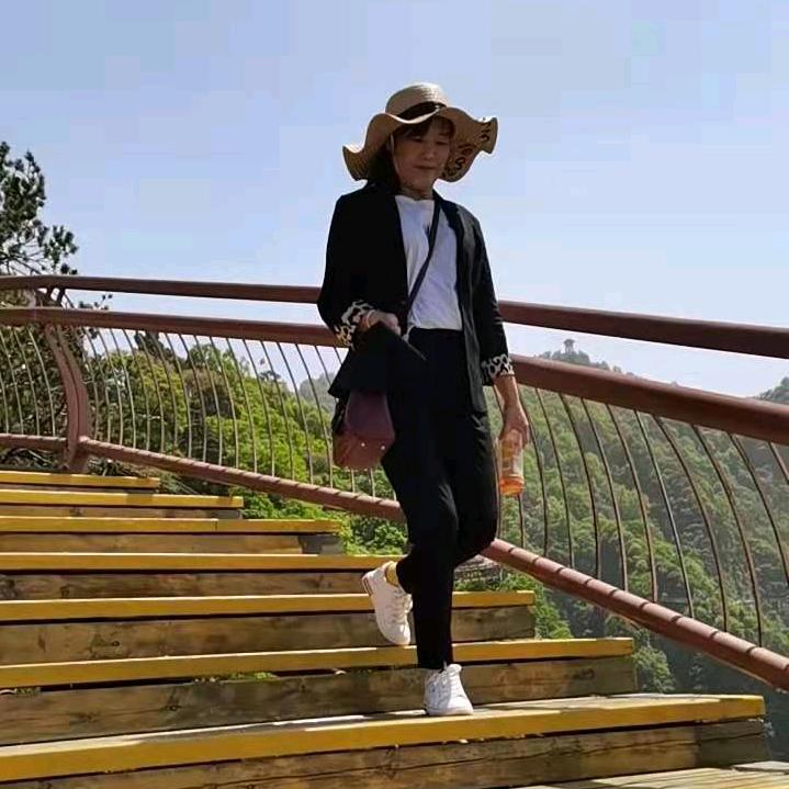 会飞的鱼🐠🐠🐠