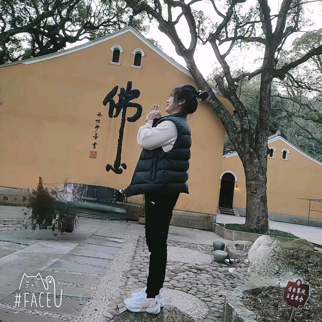 蜡笔小新（⌒▽⌒）