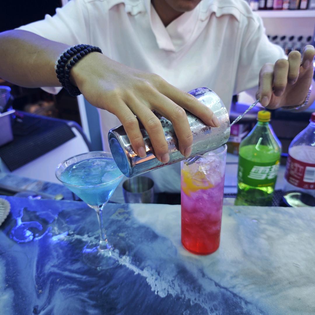 醺蓝（杨林大学城店）