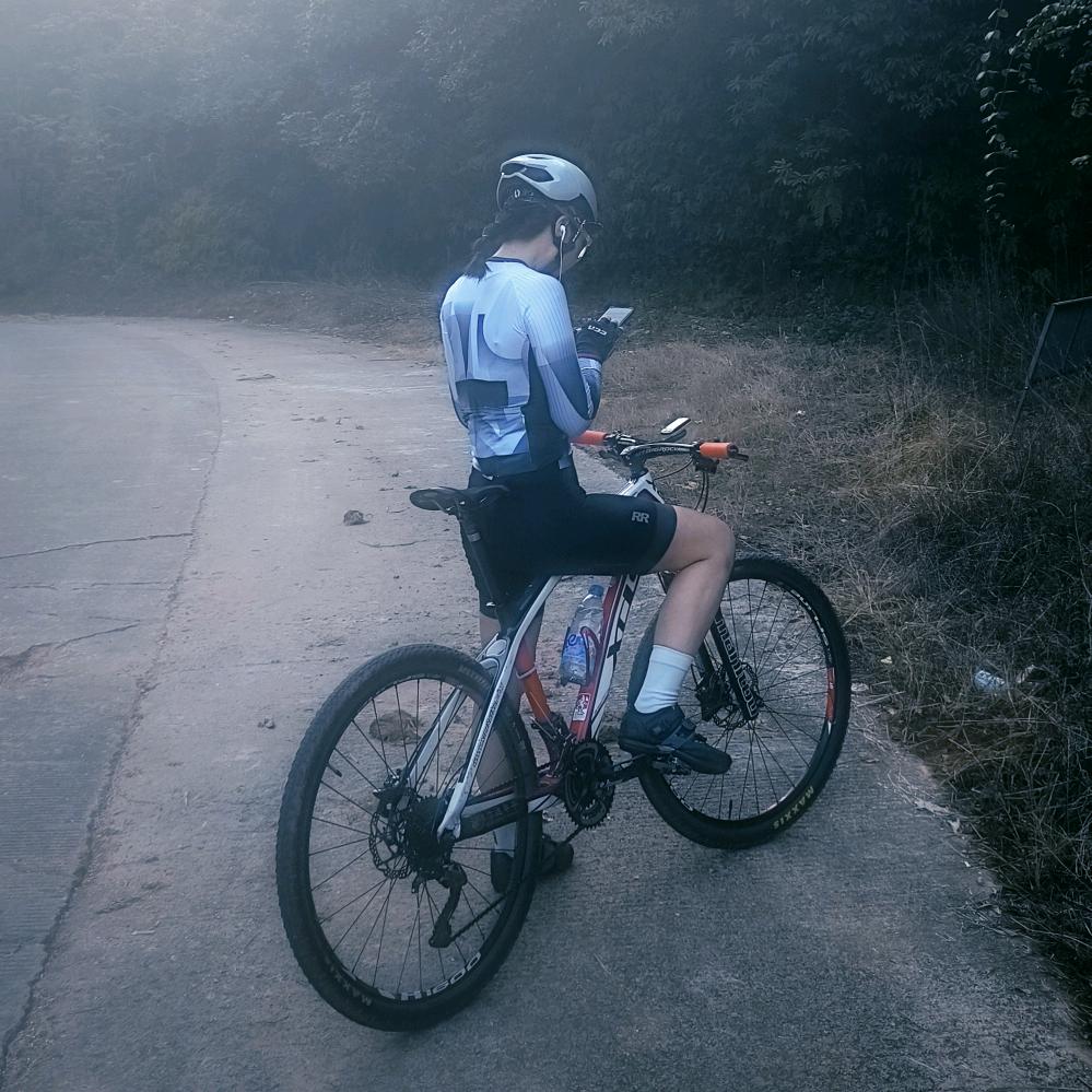 🧡大毛毛(ˇ◕🐽◕ˇ)