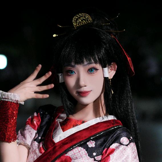嘉嘉无奈_