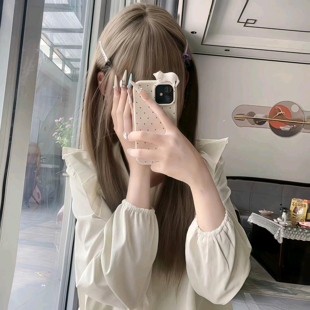 眼影.