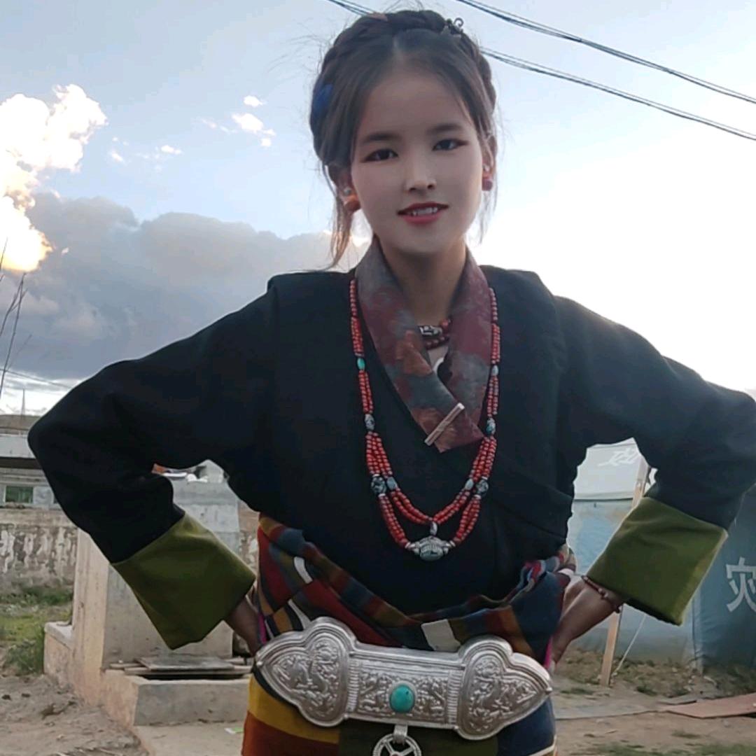 😀永不低头的我😍🙋