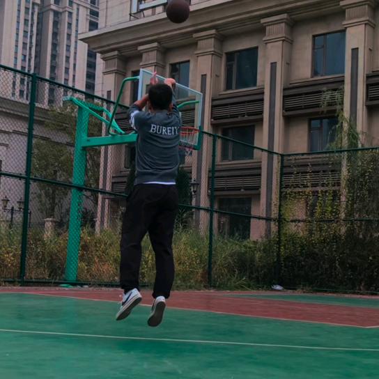 兄弟打🏀