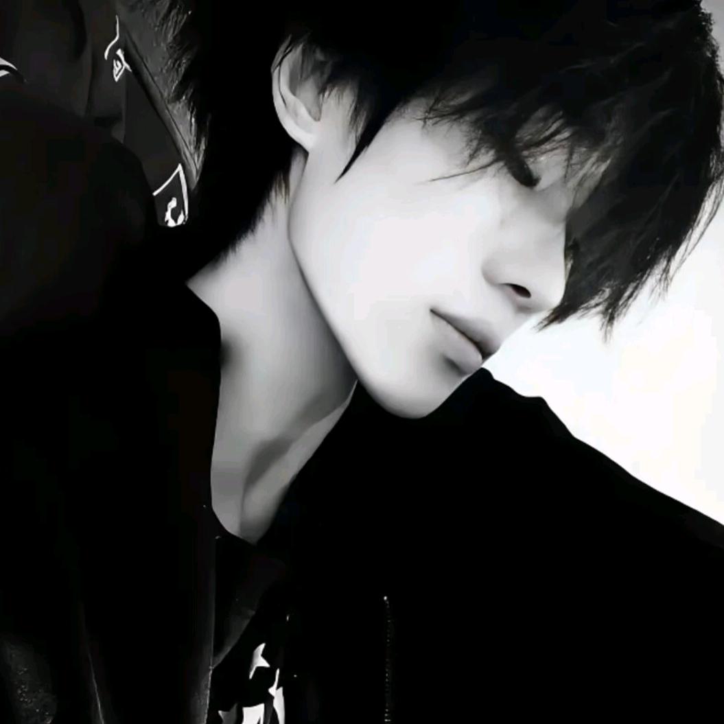 𝑻·落羽ᴸʸ