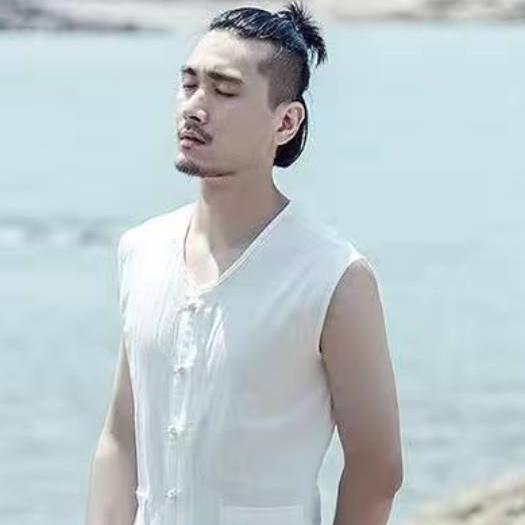 龍少✌️✌️🚶
