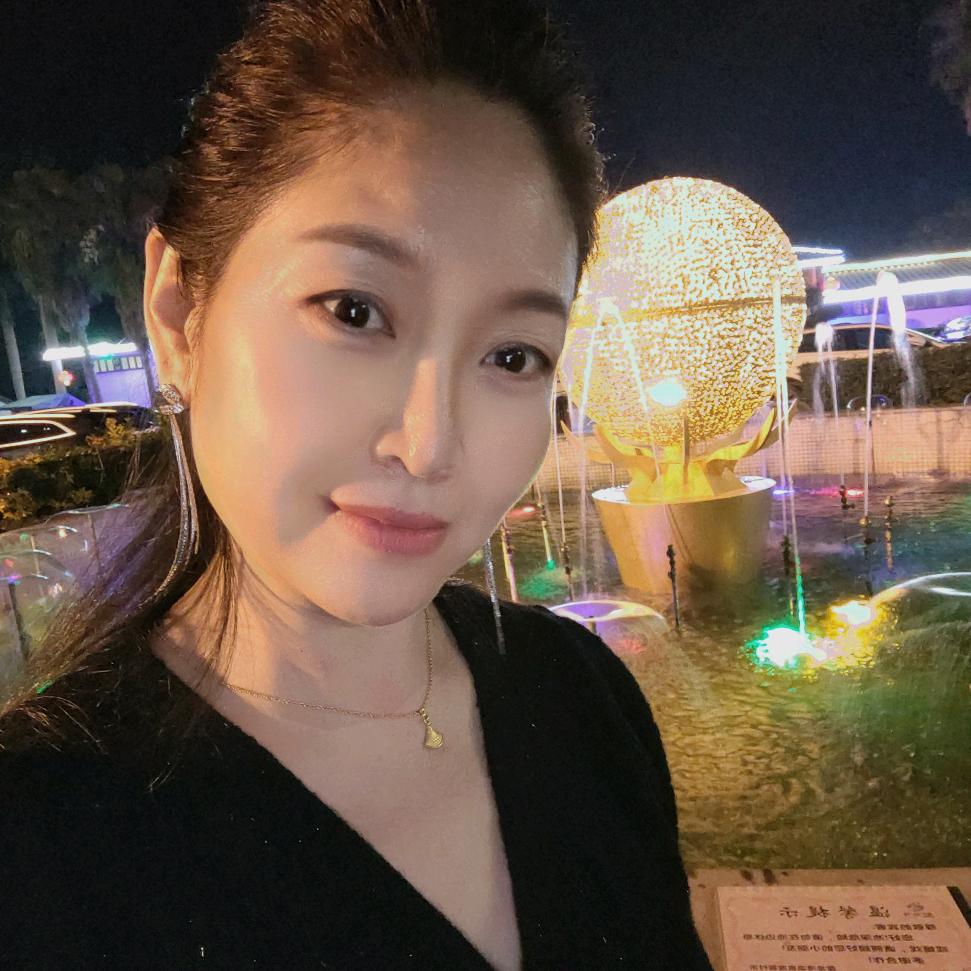 2065607203女人世界