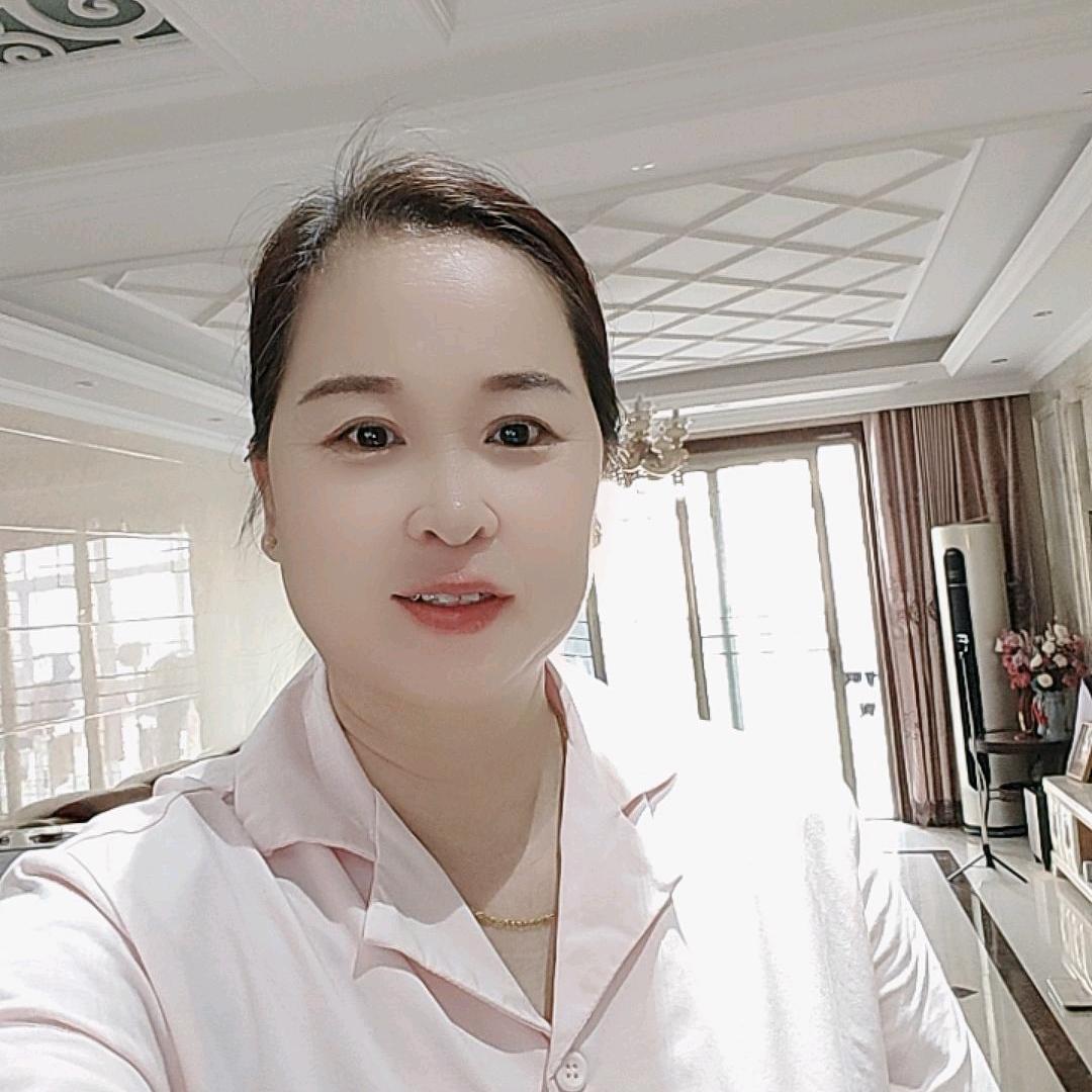 金牌月嫂玲姨