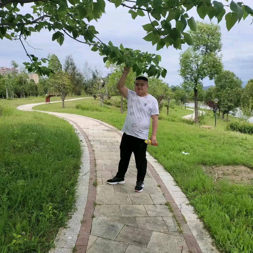 巜丰娃》