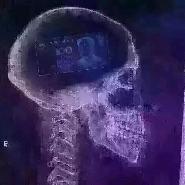 脚踩到狗屎，甩到主持头上了