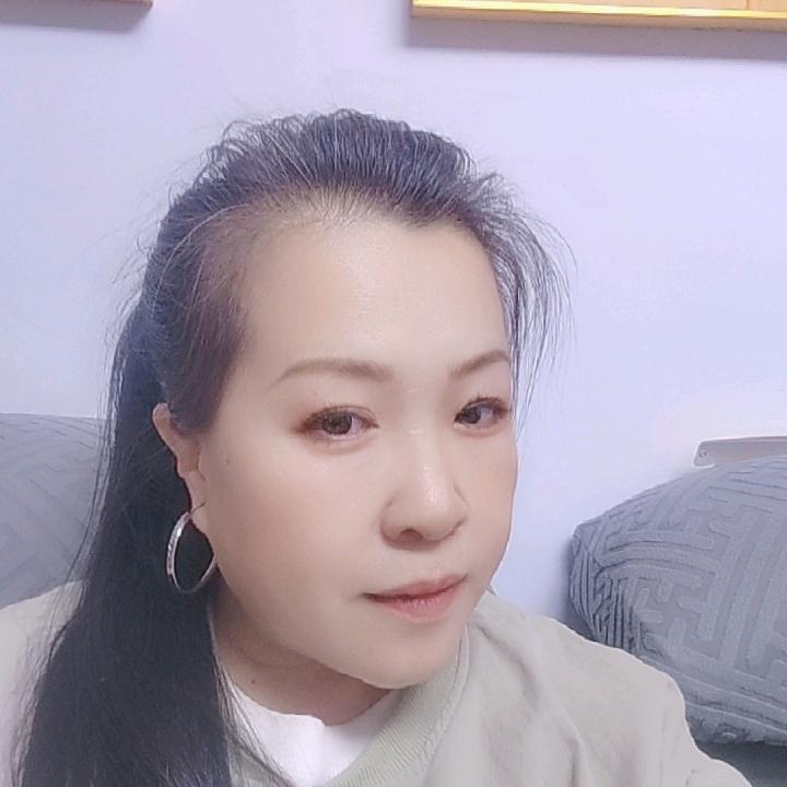 艳霞 ——50的夹心饼干