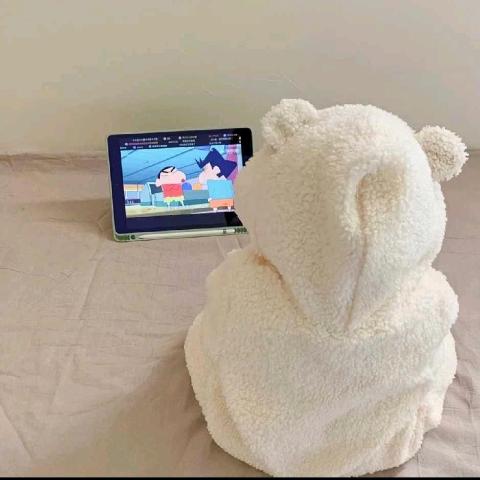 不知名的呆毛噢噢噢