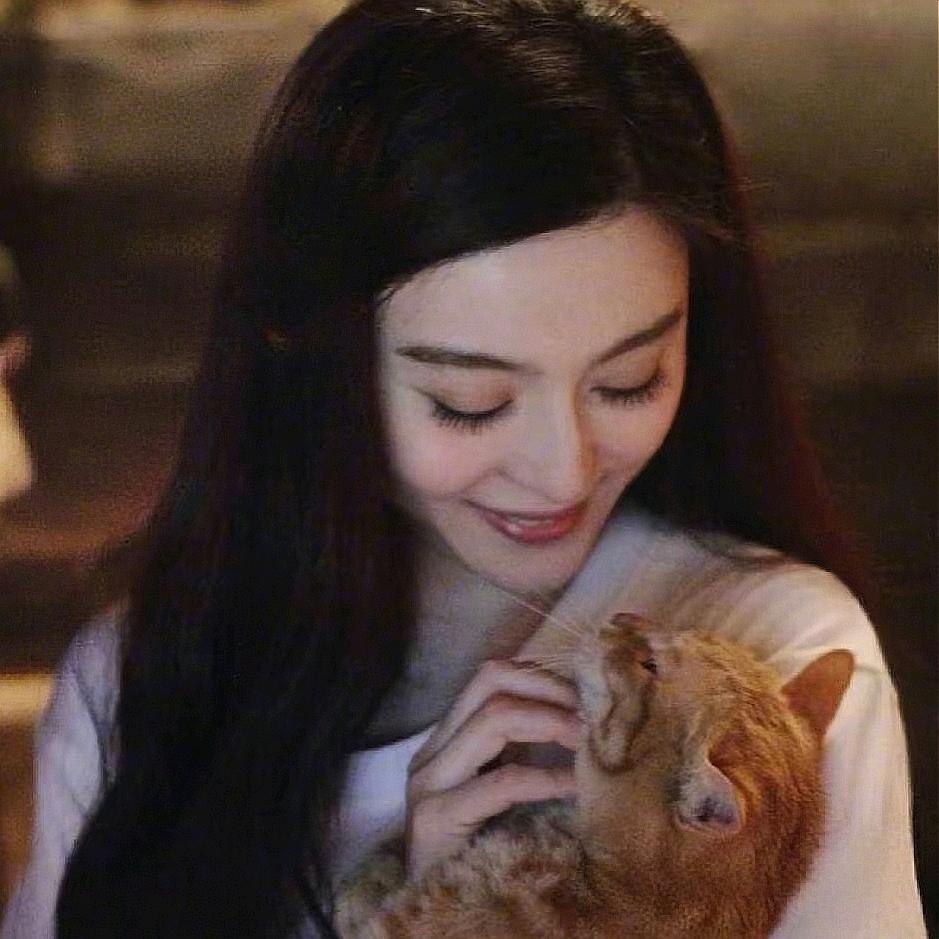 🌈爱吃橘子的猫