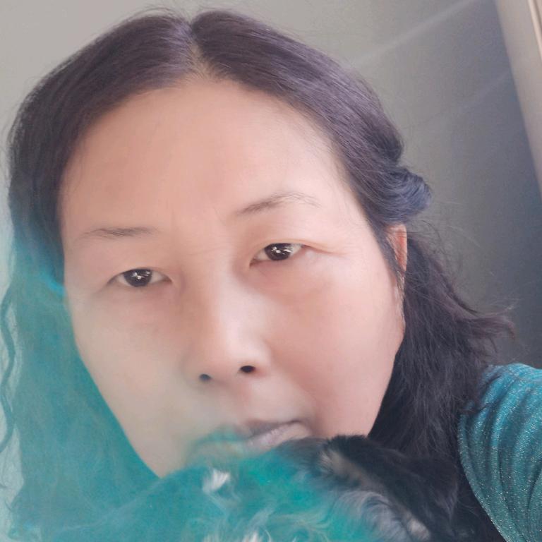 丽莉头像