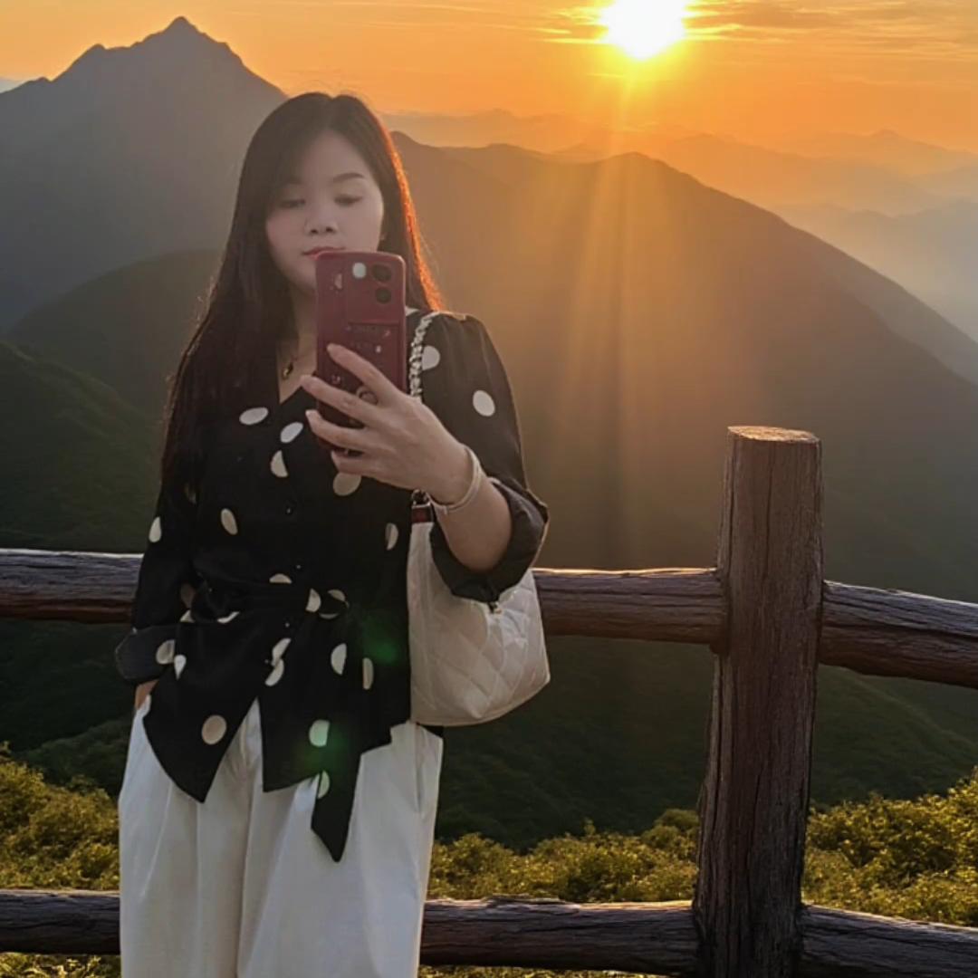 小酒窝🌴