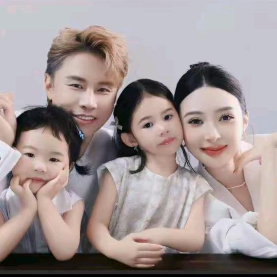 杨子很爱美
