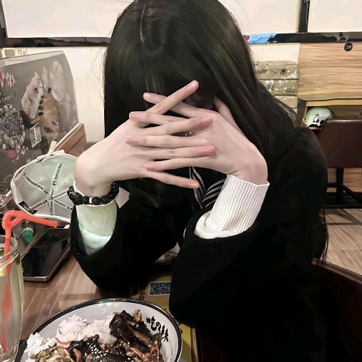 帅爆那只鸡从不容貌焦虑
