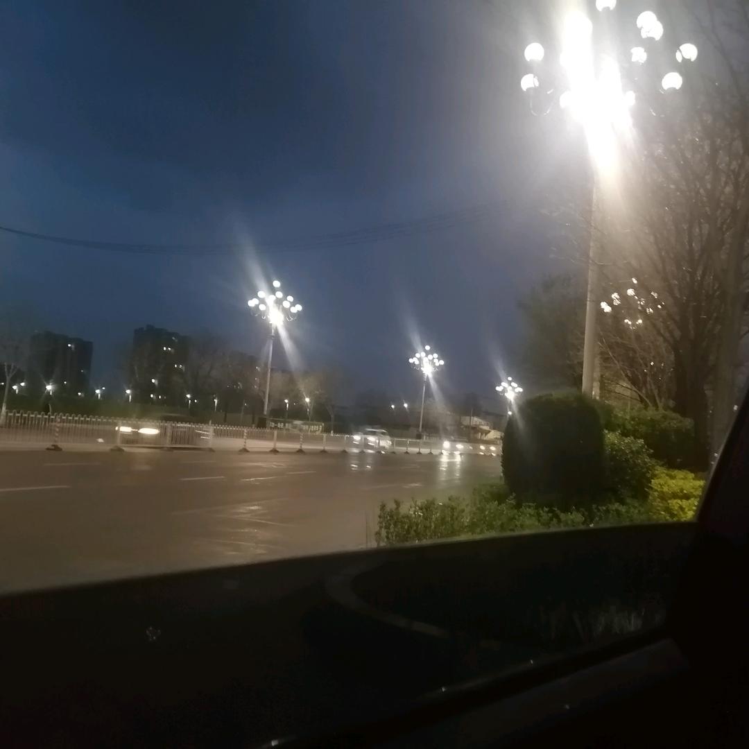 潢河畔小官头像