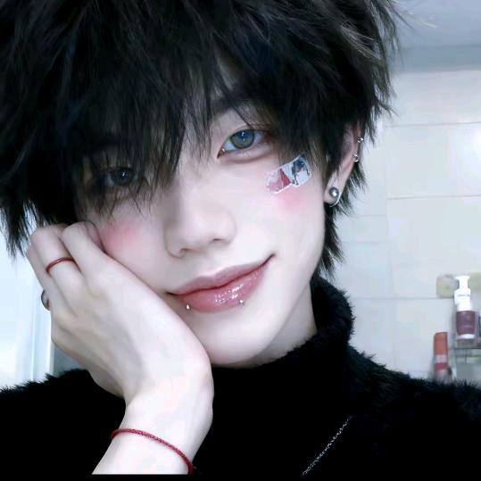 見⋆☽︎︎·̩͙