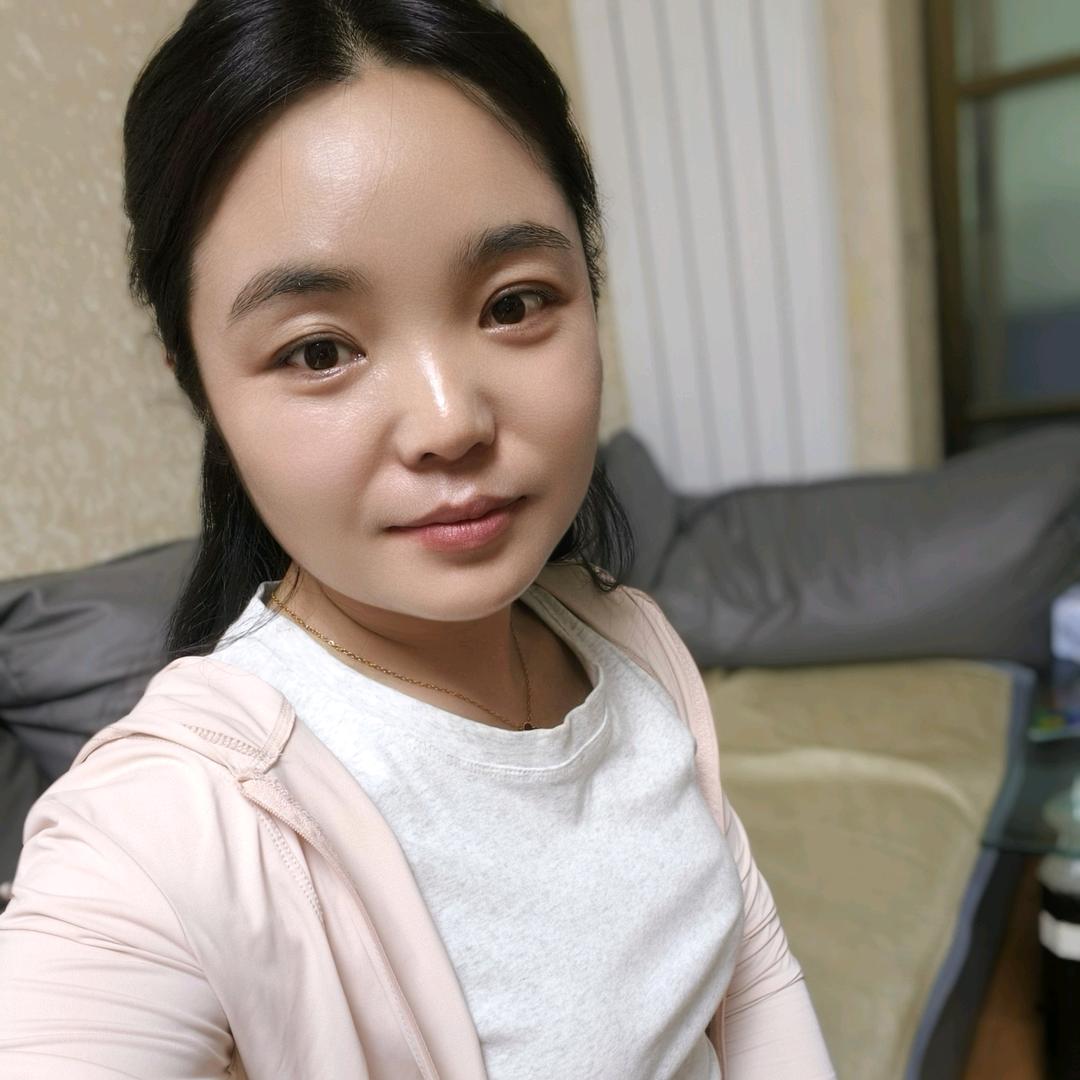 @小莉莉