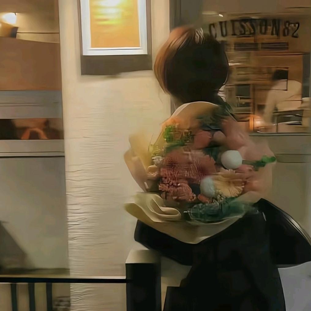 𝙠𝙞𝙩𝙩𝙮念༠