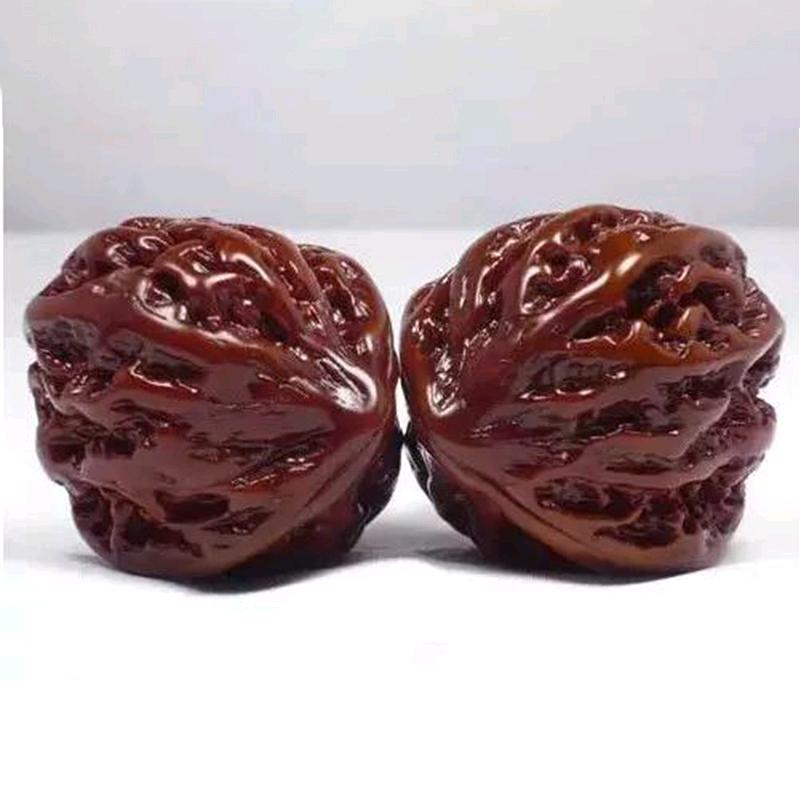 文玩核桃狮子头