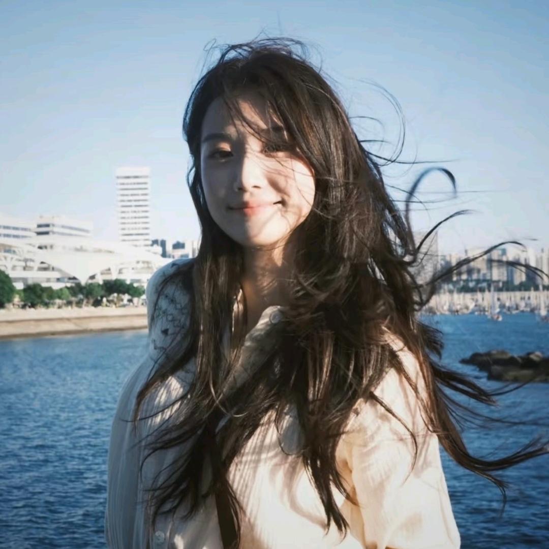 曾美美.