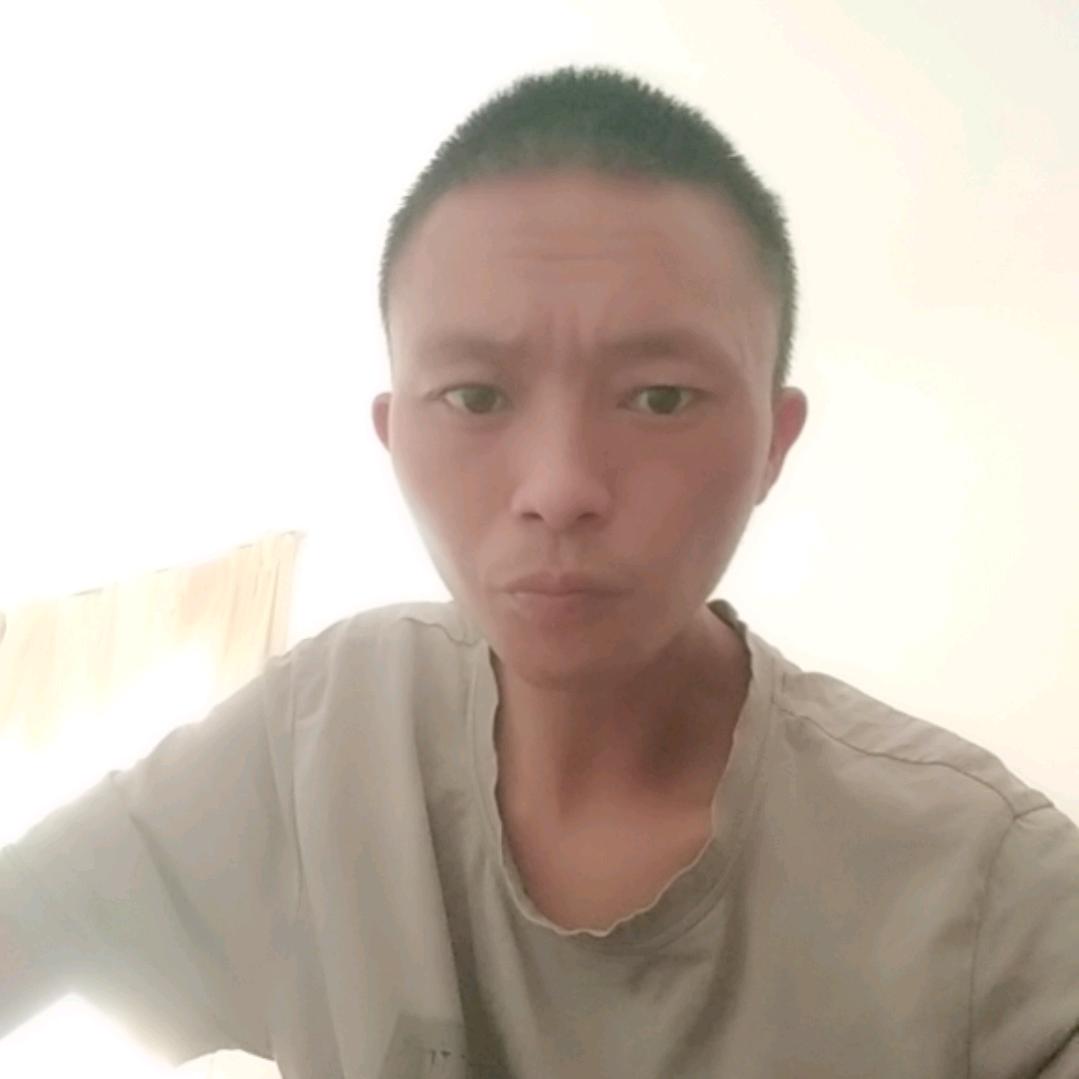 开开心心2025 祝大哥大姐新的一年，