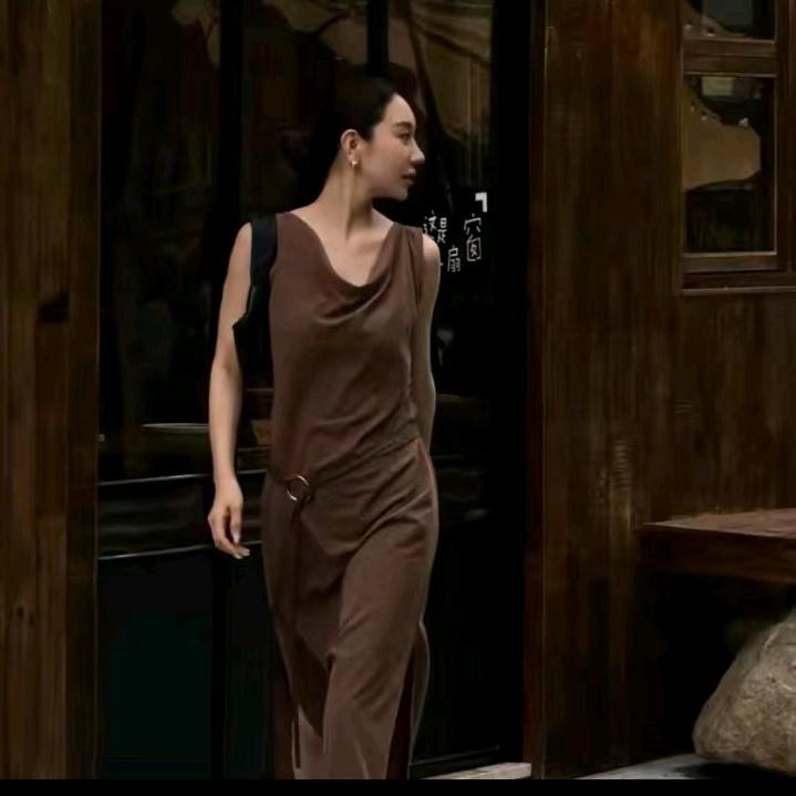 LiLi-李慧儿（时尚穿搭）