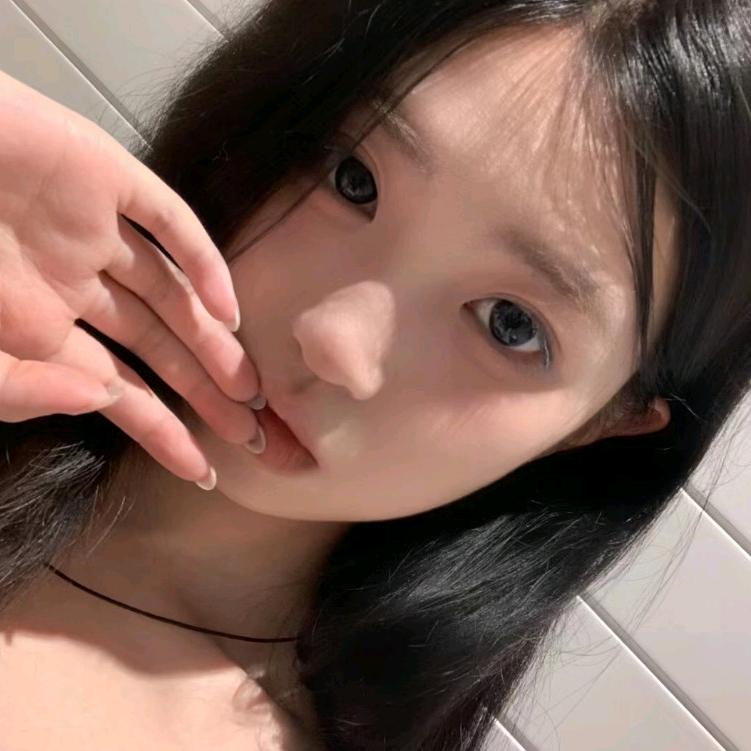 呓语 ㅤ