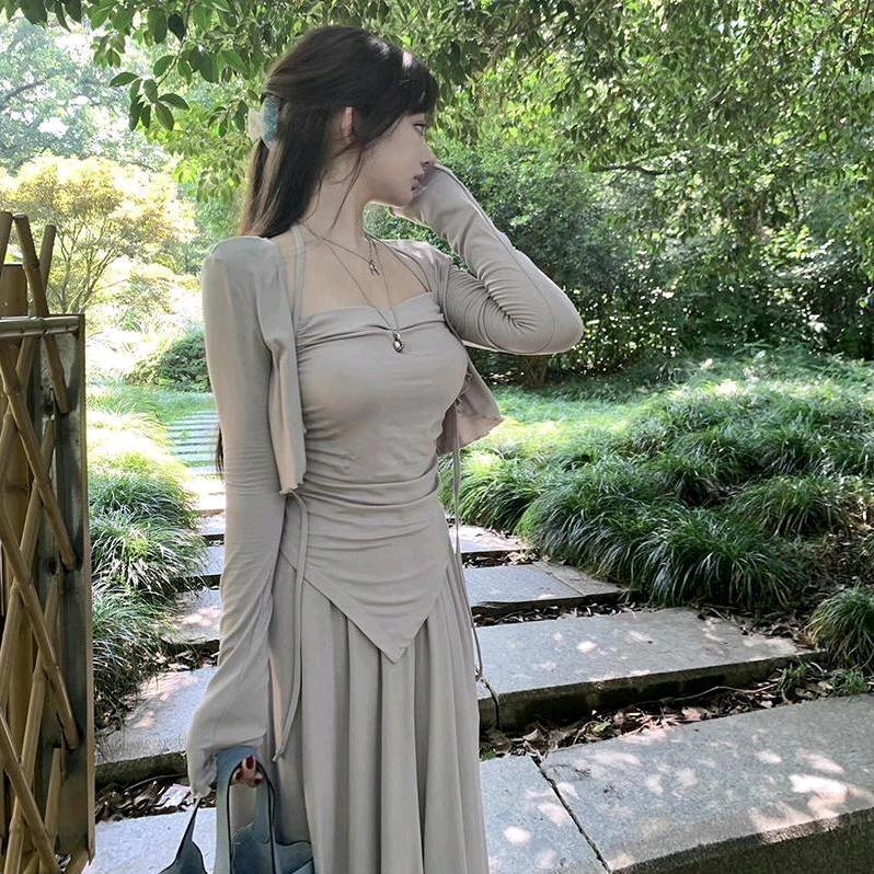 女角色（窗口有好物）