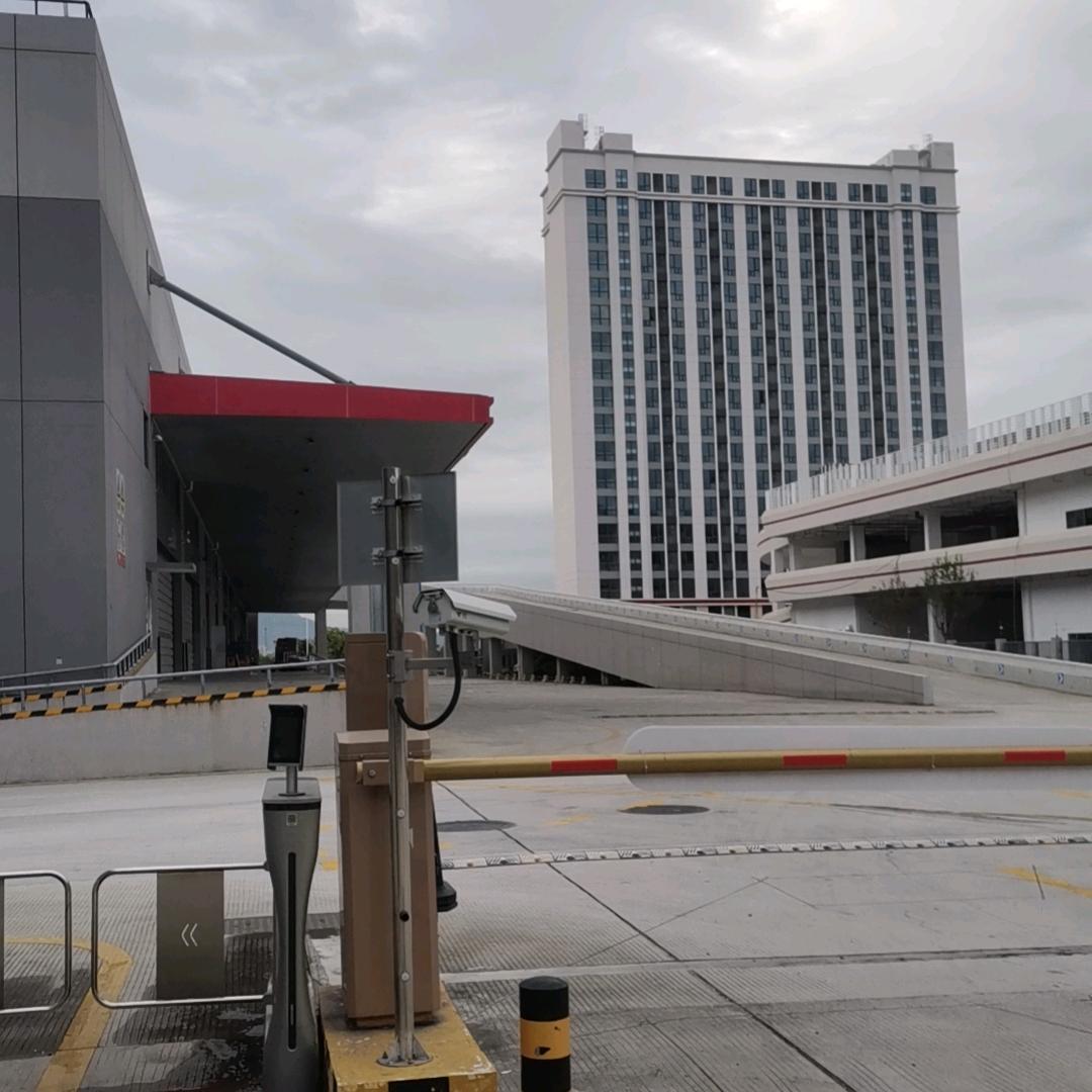 用户5175650427618单身半生缘