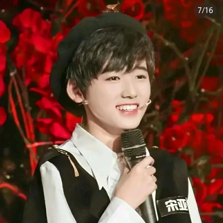小萱儿♥宋芽芽