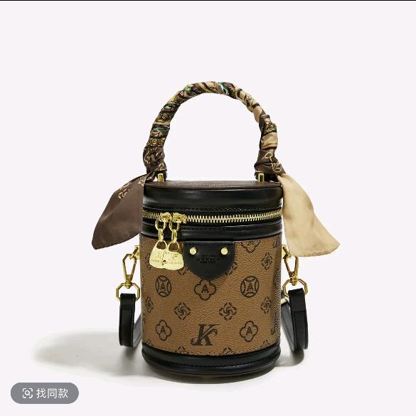 Luna Vessel甄选箱包