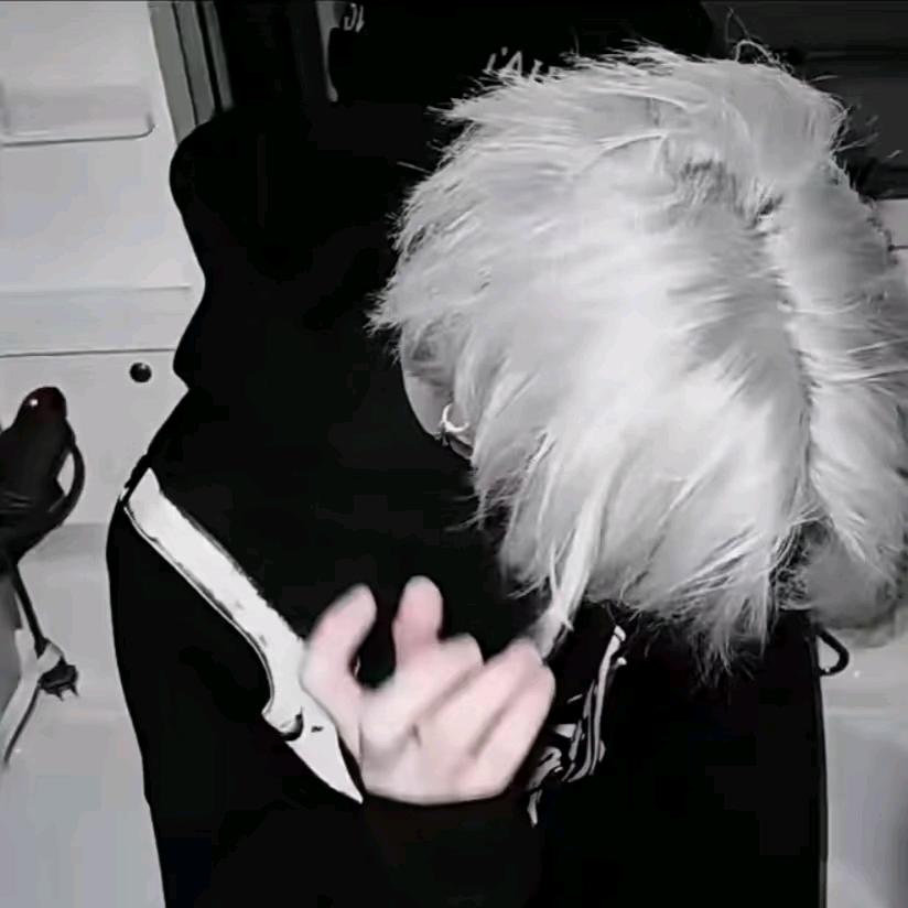 云༄༅