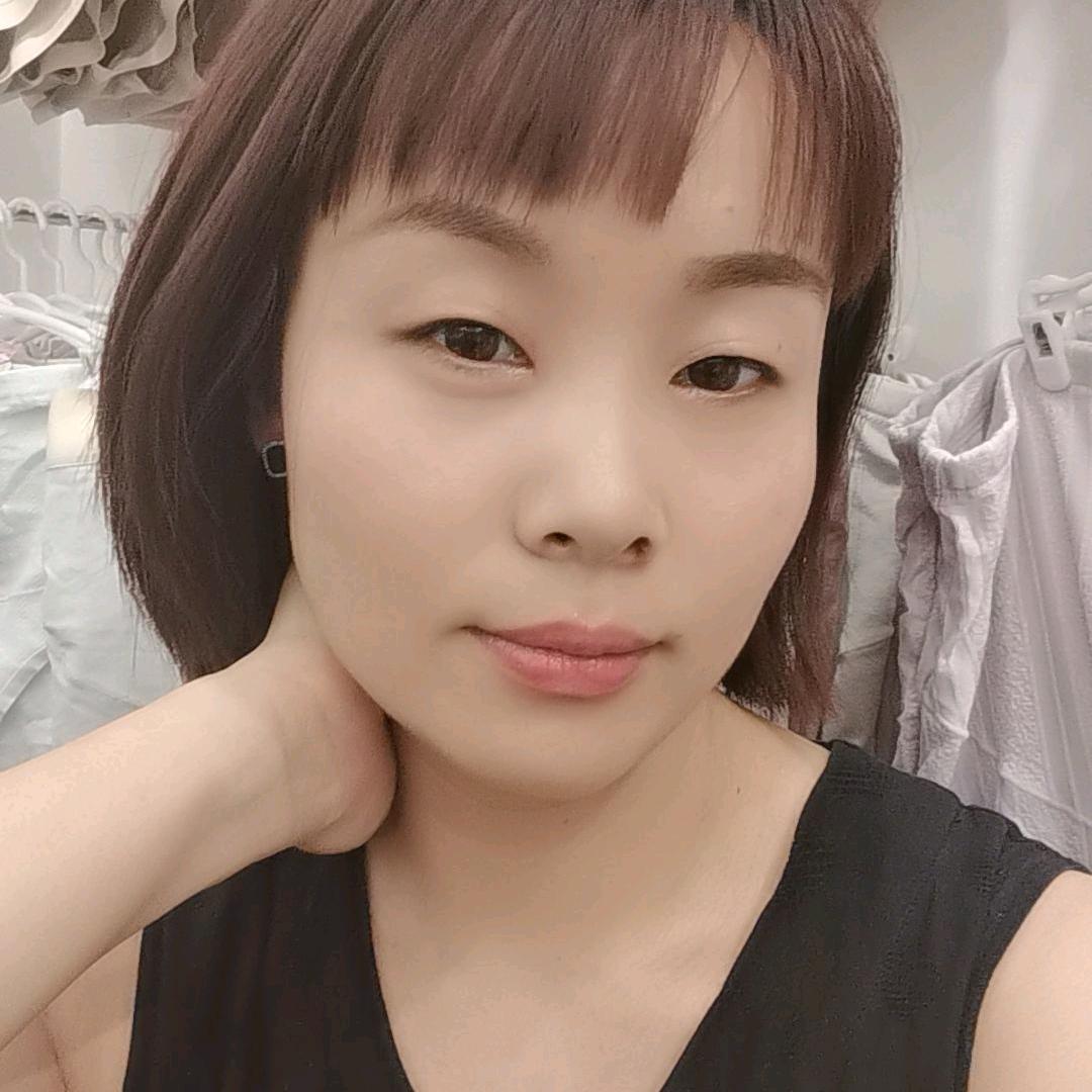 十月辣妈孕妇装(大行广场3077)