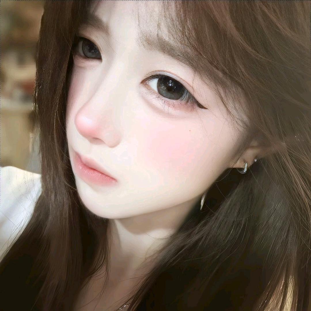 林月萱.