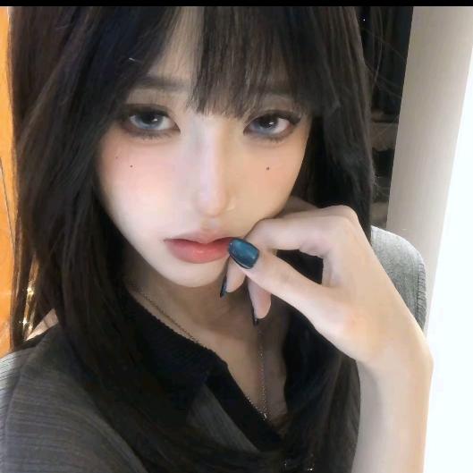 她不爱的rapstar