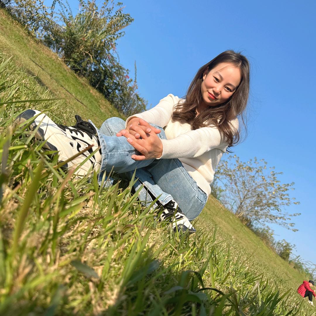 兴天平二手车（伍姐）