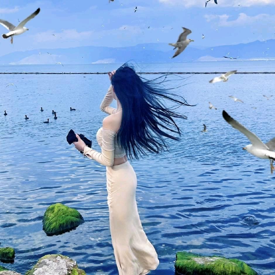 ᥫ᭡小洋又饿la🌸