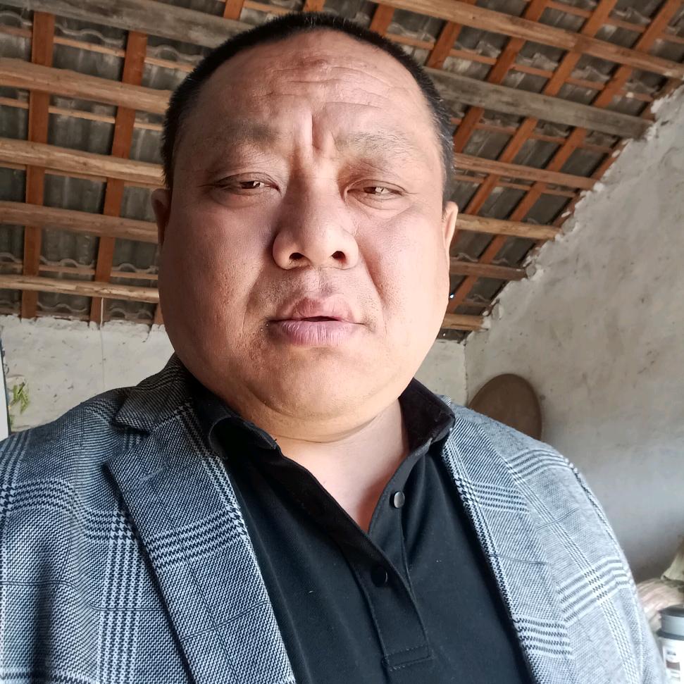 严公子《单身！可私聊！》