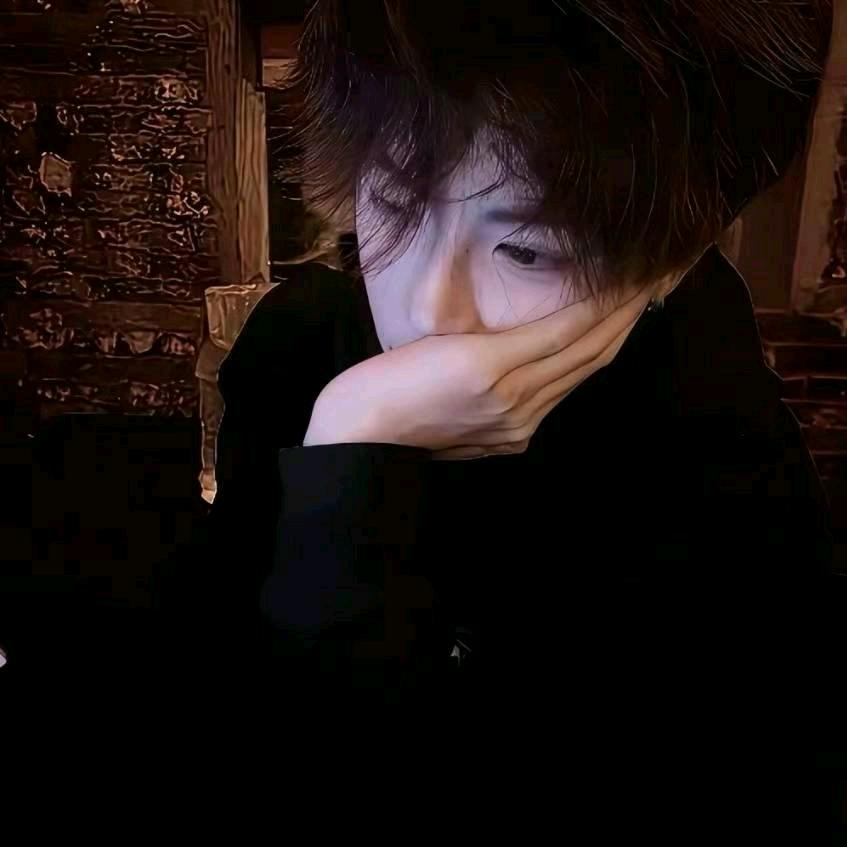 清墨莞