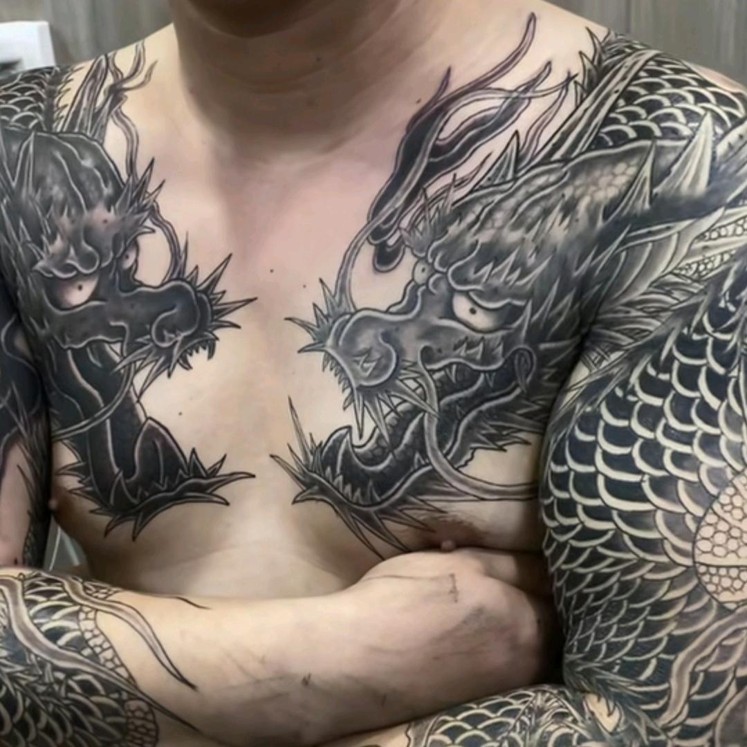 ♥╰)╮龍╭(╯★╰)╮哥╭(╯♥