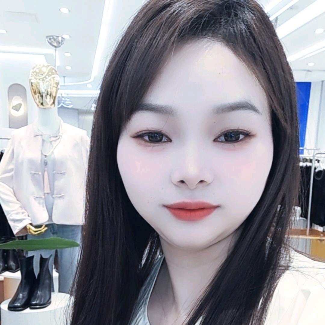 @莉莉1